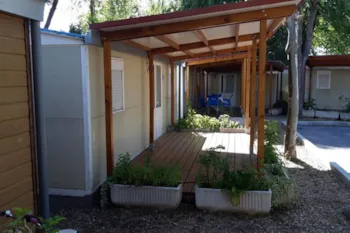 Mietunterkunft - Bungalow Gardenia - Camping Madrid Arco Iris