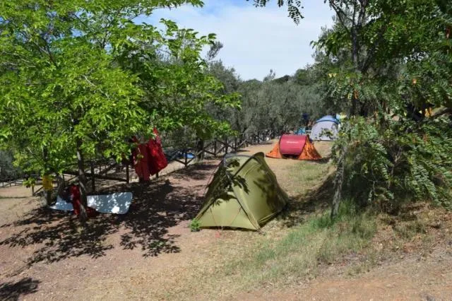 Emplacement Comfort (Tente Canadienne)