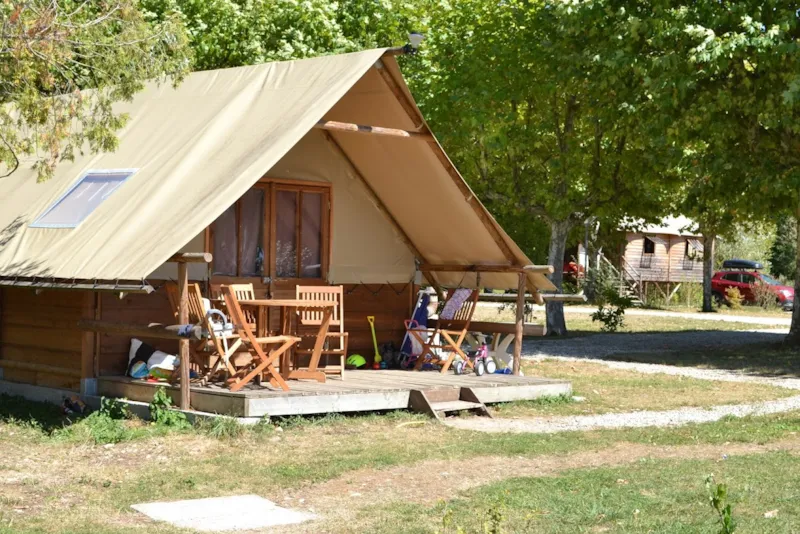 Chalet Des Chevaliers De L'an Mil
