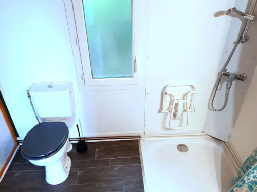 Accommodation - Chalet Des Chartreux Pmr (Adapted For People With Reduced Mobility) - image n°7 - Détente et Clapotis