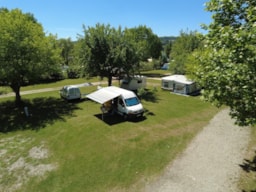 Kampeerplaats(en) - Natuur Plus Plaats - Détente et Clapotis