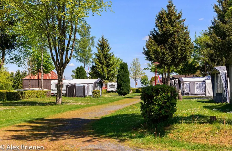 Camping Um Bierg