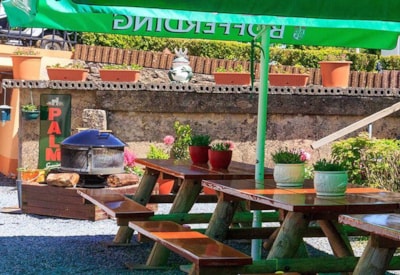 Camping Um Bierg