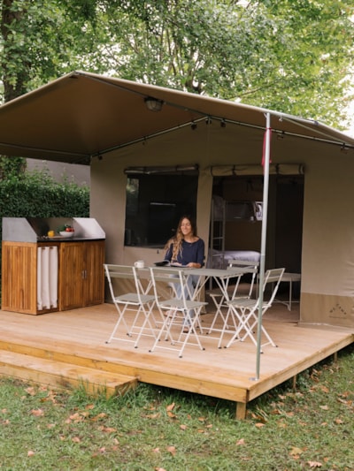 Cottage Family Tent — 1