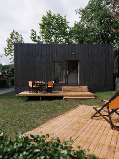 Tiny Home Family Wood — 1