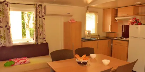 Location - Mobil Home Family Climatisé - Dimanche - image n°3 - Camping Bel Air