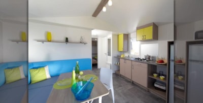 Mobil-home Standard - 26m² - 2 bedrooms (Year 2012) + covered terrace 7m² + TV — 3