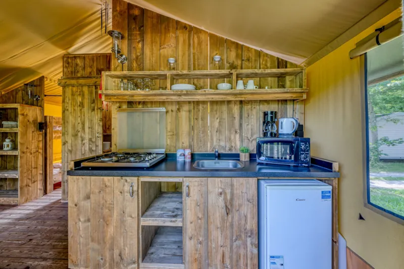 Tente Lodge Confort (2 Chambres) + Terrasse Couverte