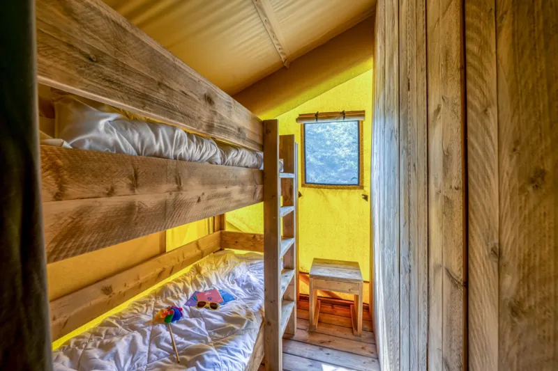 Tente Lodge Confort (2 Chambres) + Terrasse Couverte
