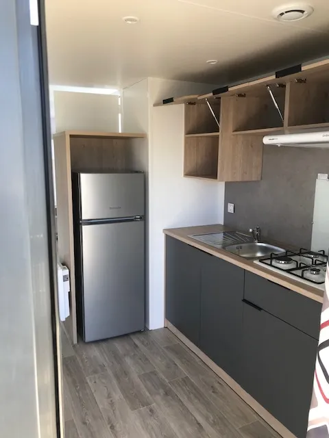 Mobil-Home Premium 26M² Deux Chambres+ Terrasse Couverte 8.4 M² + Tv