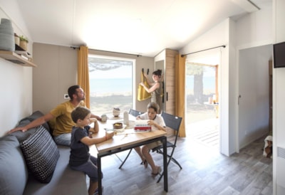 Mobil-Home Malaga - semi-covered terrace - 2 bedrooms — 5