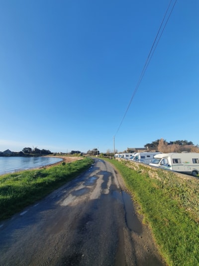 Stabilized pitch - Motorhome/Caravan (Electricity 10Amp - No sanitary facilities) — 7