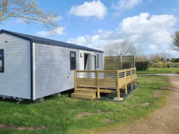 Accommodation - Mobile Home Venézia 2 Bedrooms Terrace - Camping La Ferme du Bord de Mer