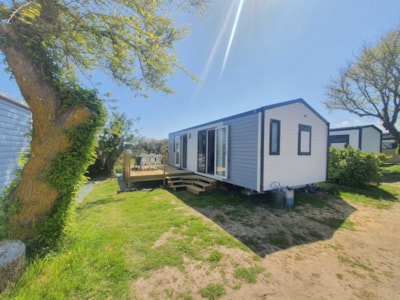 Mobil-home Toscane - 2 bedrooms with terrace, sea view — 2