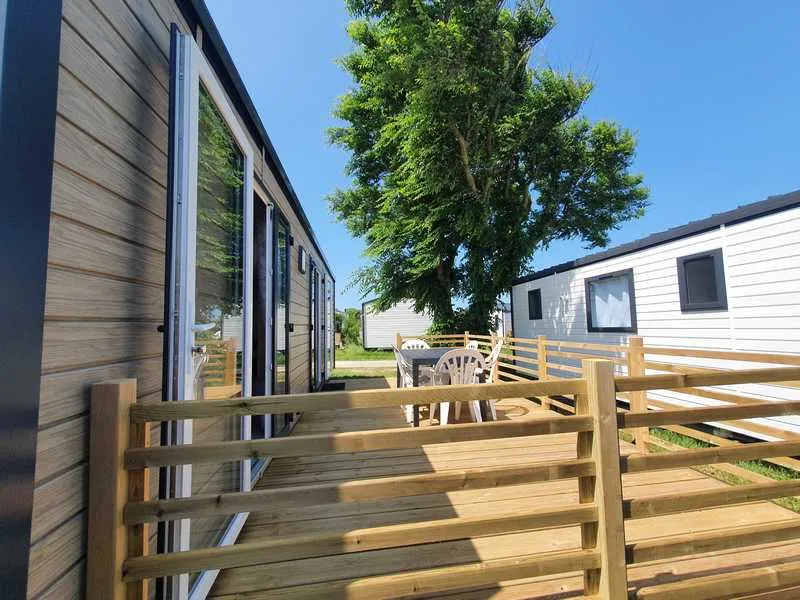 Mobil-Home Grand Large 3 Chambres Avec Terrasse