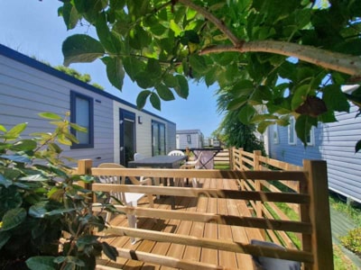 Mobil-home Toscane - 2 bedrooms with terrace, sea view — 1
