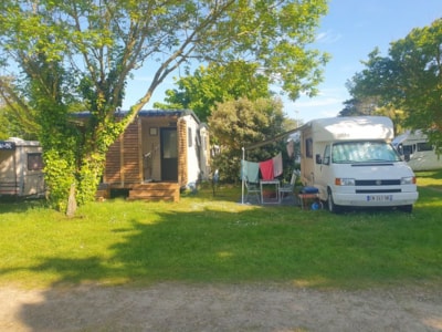 Premium pitch with private sanitary facilities and 10amp electricity — 2