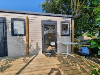 Mietunterkunft - Mobilheim Solo Mit Terrasse 1 Pers. - Camping La Ferme du Bord de Mer