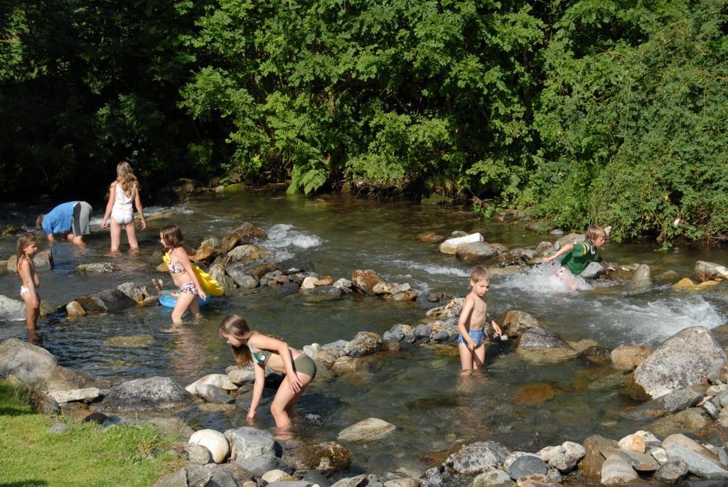Bathing Camping Pyrenees Natura - Estaing