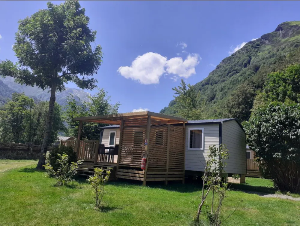 Mietunterkunft - Homeflower Premium 33.5M² - 3 Schlafzimmer - Halbüberdachte Terrasse + Spüllmachine + Bbq - Flower Camping Pyrénées Natura
