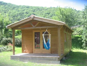 Mietunterkunft - Hütte "Cottage" - Camping LA BOURIE