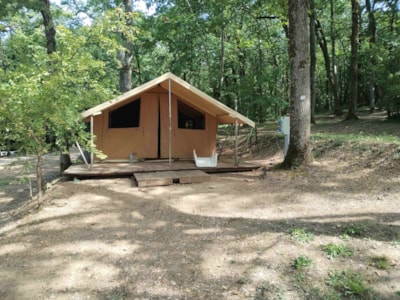 Tent Cahors (without toilet blocks)