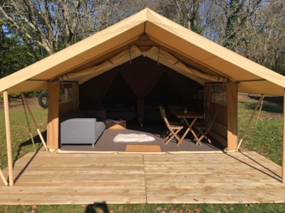 Tent Cahors (without toilet blocks)