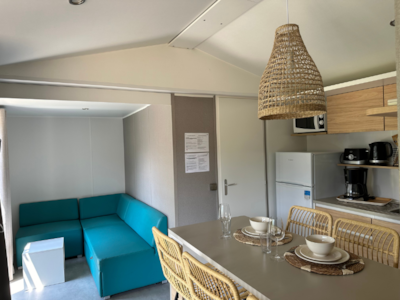 COTTAGE PREMIUM — 3