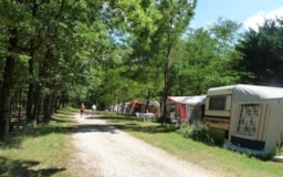Camping Le Paradis - image n°5 - Roulottes