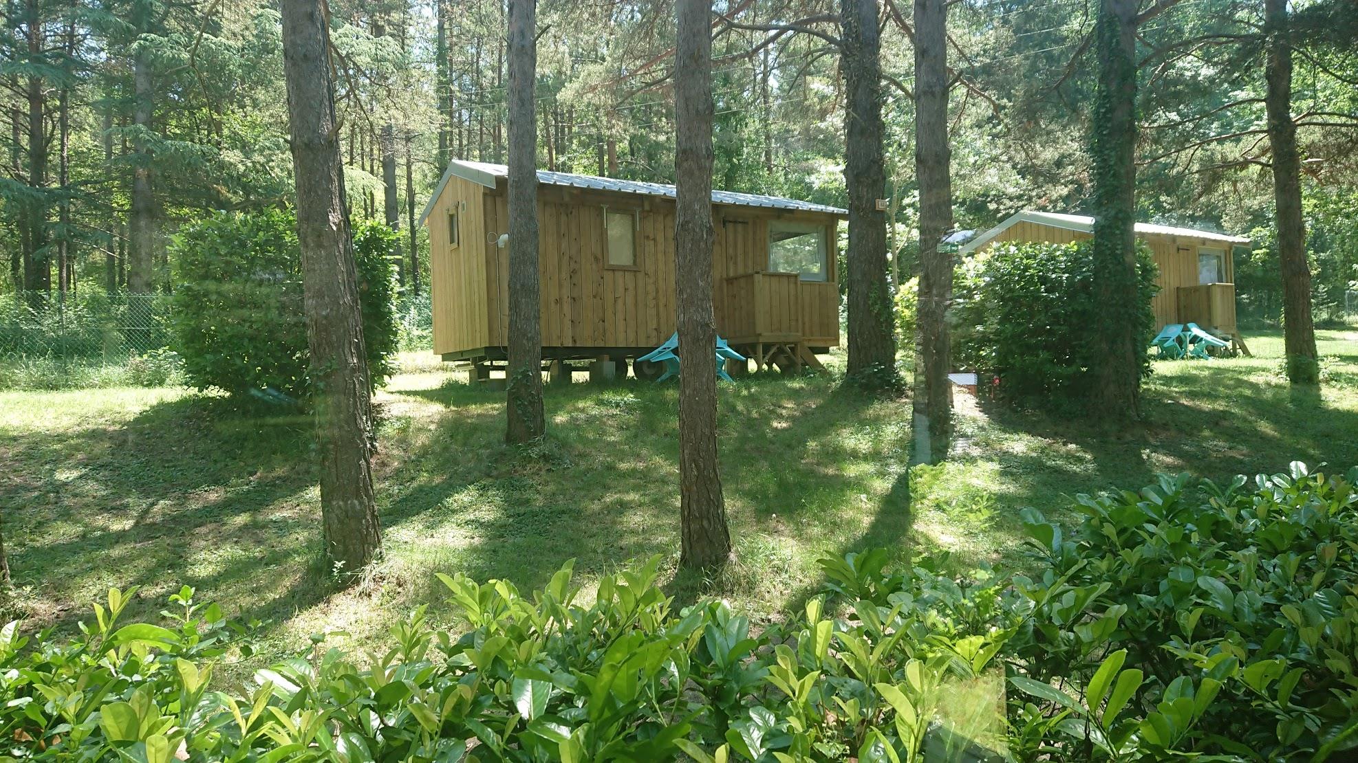 Mietunterkunft - Zelt Lodge Bois Without Toilet Blocks 16M2 - Camping La Crémade