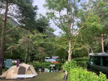 Stellplatz - Pitch 1 Personne - Camping La Crémade