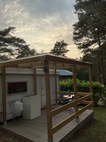 Mietunterkunft - Wohnwagen Ohne Sanitäranlagen - Camping La Crémade