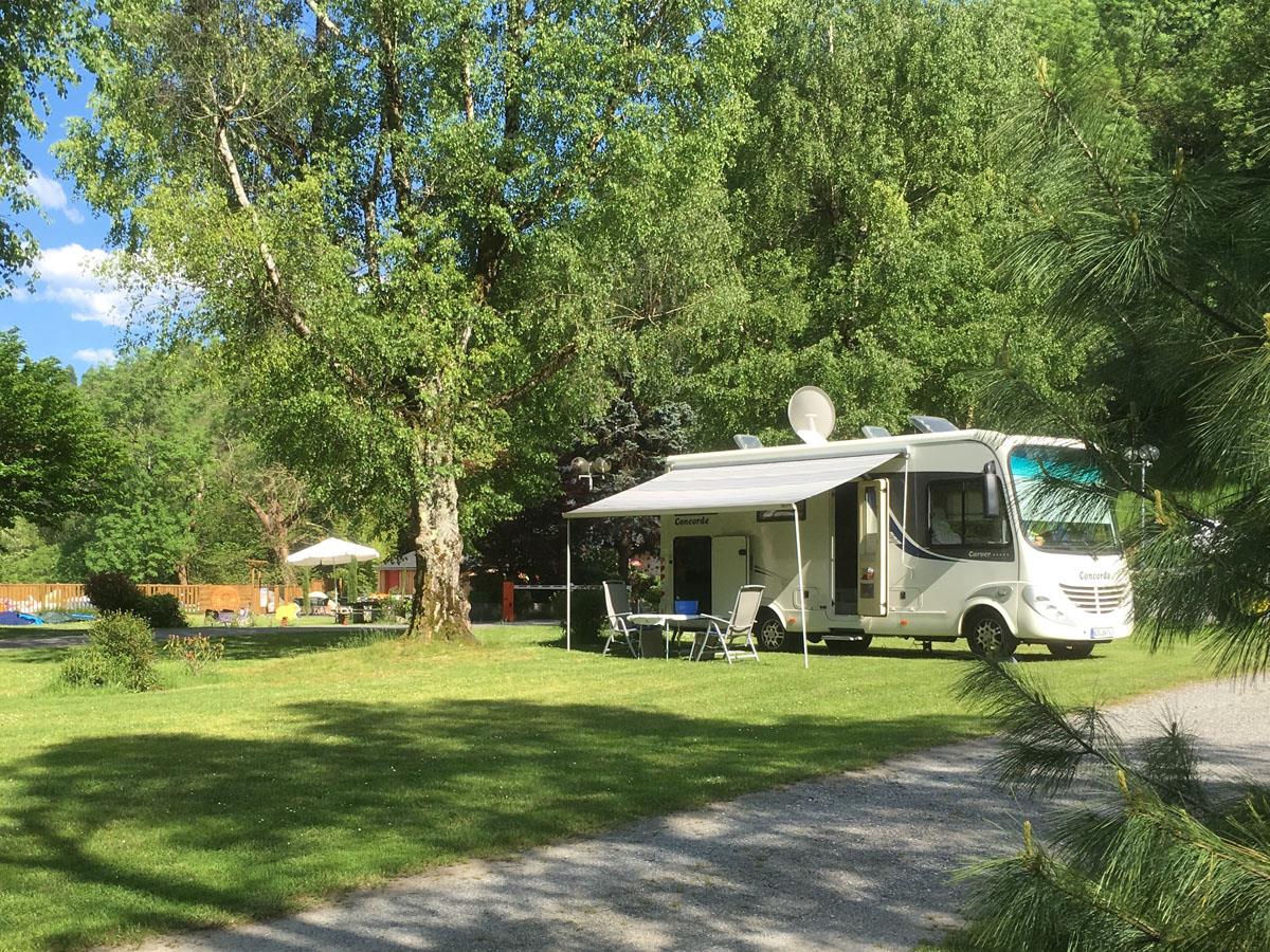 Emplacement - Emplacement Camping Tradition - Camping La Forêt, Lourdes