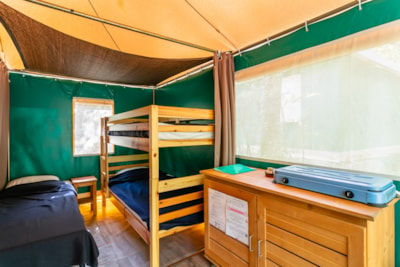 Canvas bungalow — 3