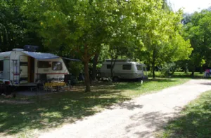 Emplacement - Camping car pitch package - Camping Le Moulin