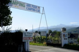 Camping LE VIEUX BERGER - image n°2 - Roulottes