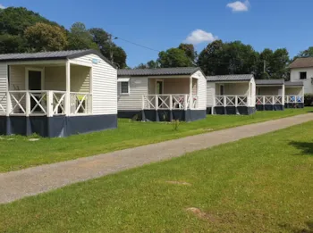 Accommodation - Mobile-Home Privilège 2 Bedrooms - Camping LE VIEUX BERGER