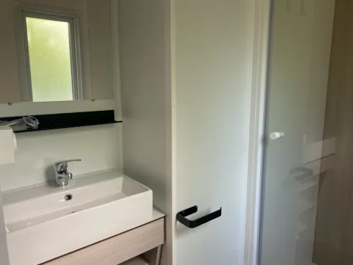 Mietunterkunft - Mobilheim - 2 Schlafzimmer Mit Klimaanlage Nesasio - image n°5 - Camping Le Bardou