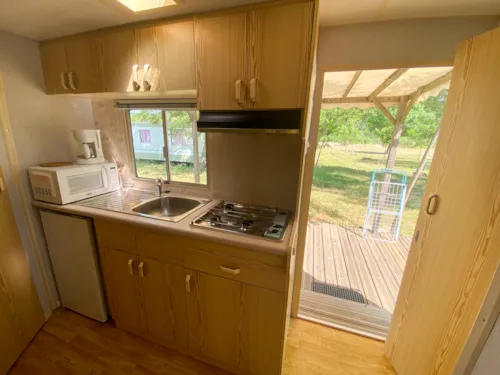 Accommodation - Mobile-Home 2 Bedrooms Without Toilet Blocks - image n°3 - Camping Le Bardou