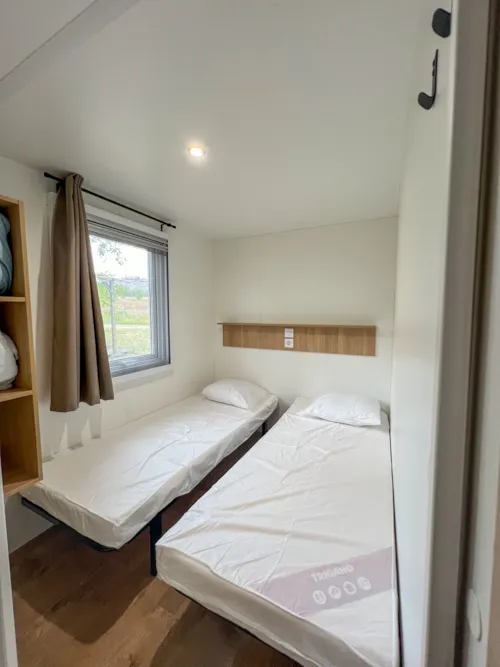 Mietunterkunft - Neu Mobilheim - 2 Schlafzimmer Mit Klimaanlage Nesasio - image n°4 - Camping Le Bardou