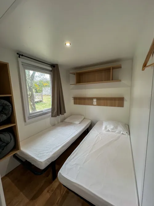 Accommodation - New Mobile Home - 3 Bedrooms With Air Conditioning Nesasio - image n°5 - Camping Le Bardou