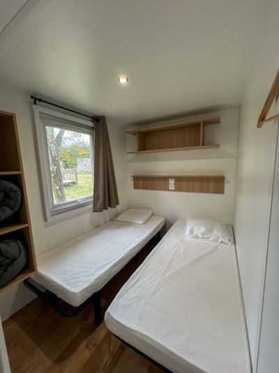 NEW Mobile home - 3 bedrooms with air conditioning Nesasio