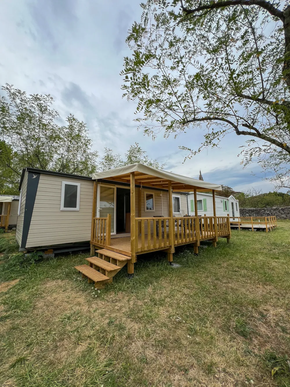 Location - Nouveau Mobil Home - 3 Chambres Avec Climatisation Nesasio - Camping Le Bardou