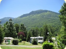 Kampeerplaats(en) - Campingplaats - Camping INTERNATIONAL