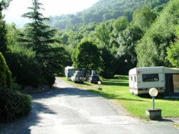 Camping Les Cascades - image n°5 - Roulottes