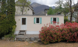 Accommodation - Mobil Home 37 -4 Personnes / 2 Chambres - Camping Les Cascades