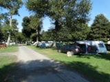 Foto #2 van Camping A l’Ombre des Tilleuls