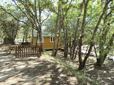 COTTAGE LUBERON et ROMARIN — 1