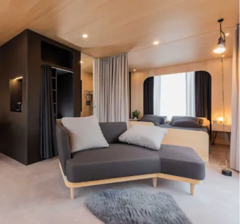 Mietunterkunft - Lodge Victoria Privates Spa Für 1–2 Personen - Camping Au Paradis des Campeurs