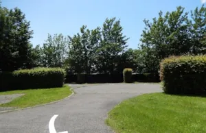 Emplacement - Emplacement avec électricité - Camping Les Genêts